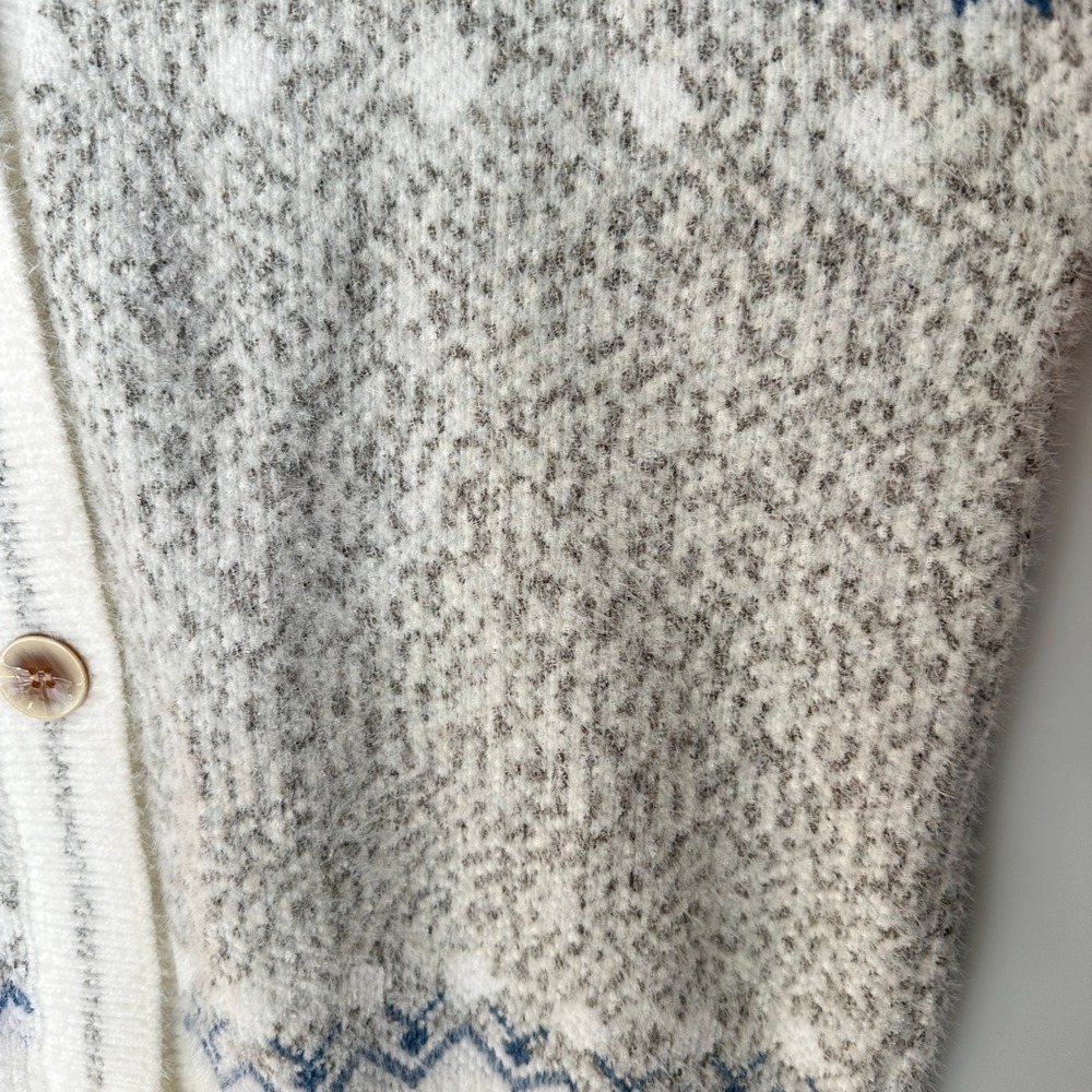 Romantic Hut Fuzzy Knit Cardigan Sweater Fair Isle Nordic Pattern Cottagecore SM - Picture 8 of 15